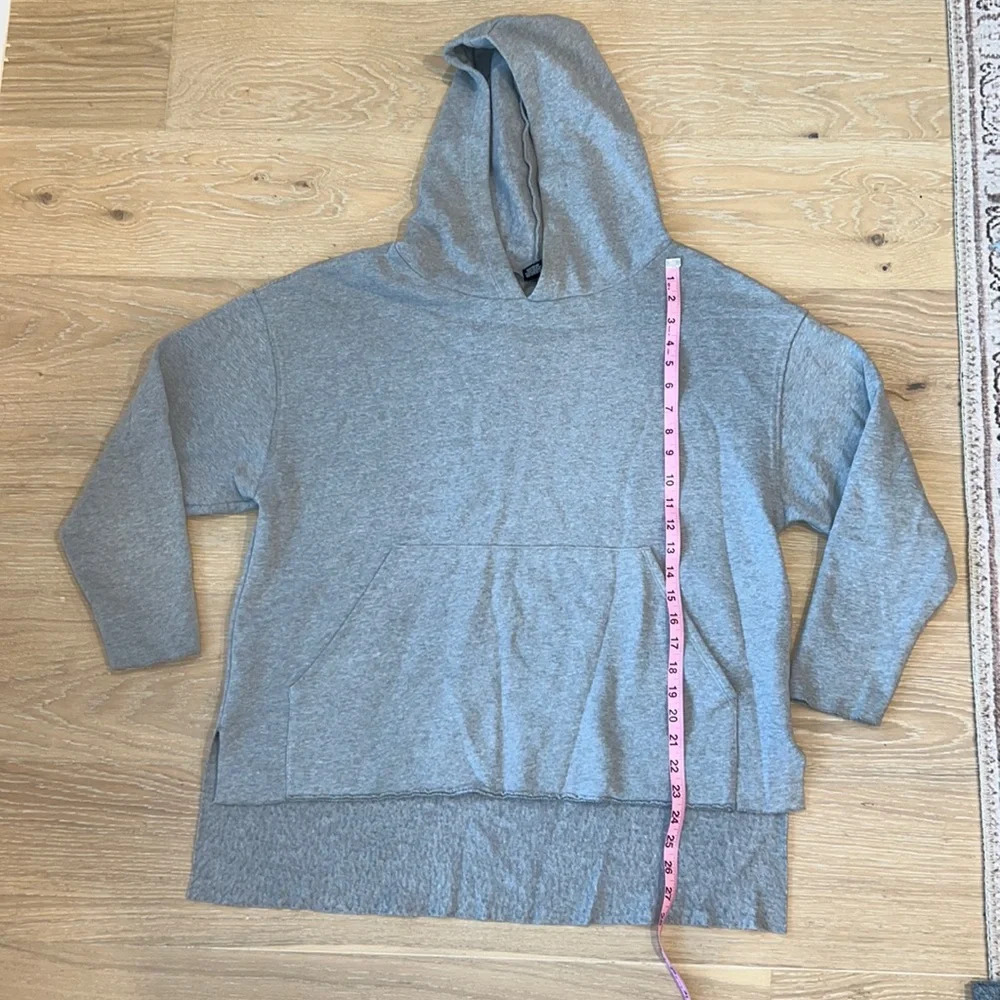 Women’s Gray Hoodie Sweatshirt Long Sleeve Top Cozy Baggy Slouchy Boxy Medium